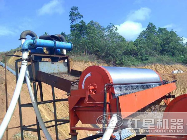 磁選機(jī)現(xiàn)場圖